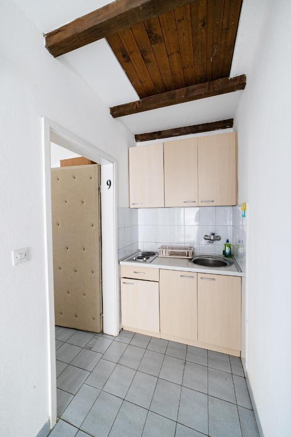 Apartments Vila Nikolic Рафаиловичи Экстерьер фото