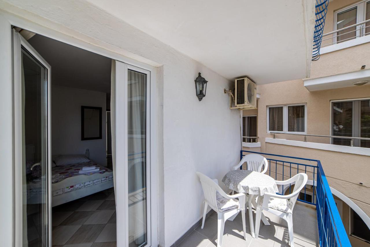 Apartments Vila Nikolic Рафаиловичи Экстерьер фото