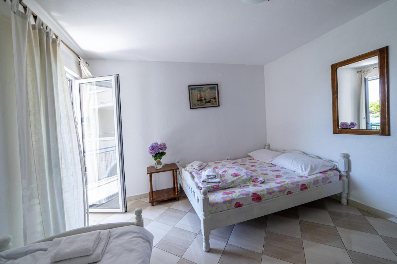 Apartments Vila Nikolic Рафаиловичи Экстерьер фото